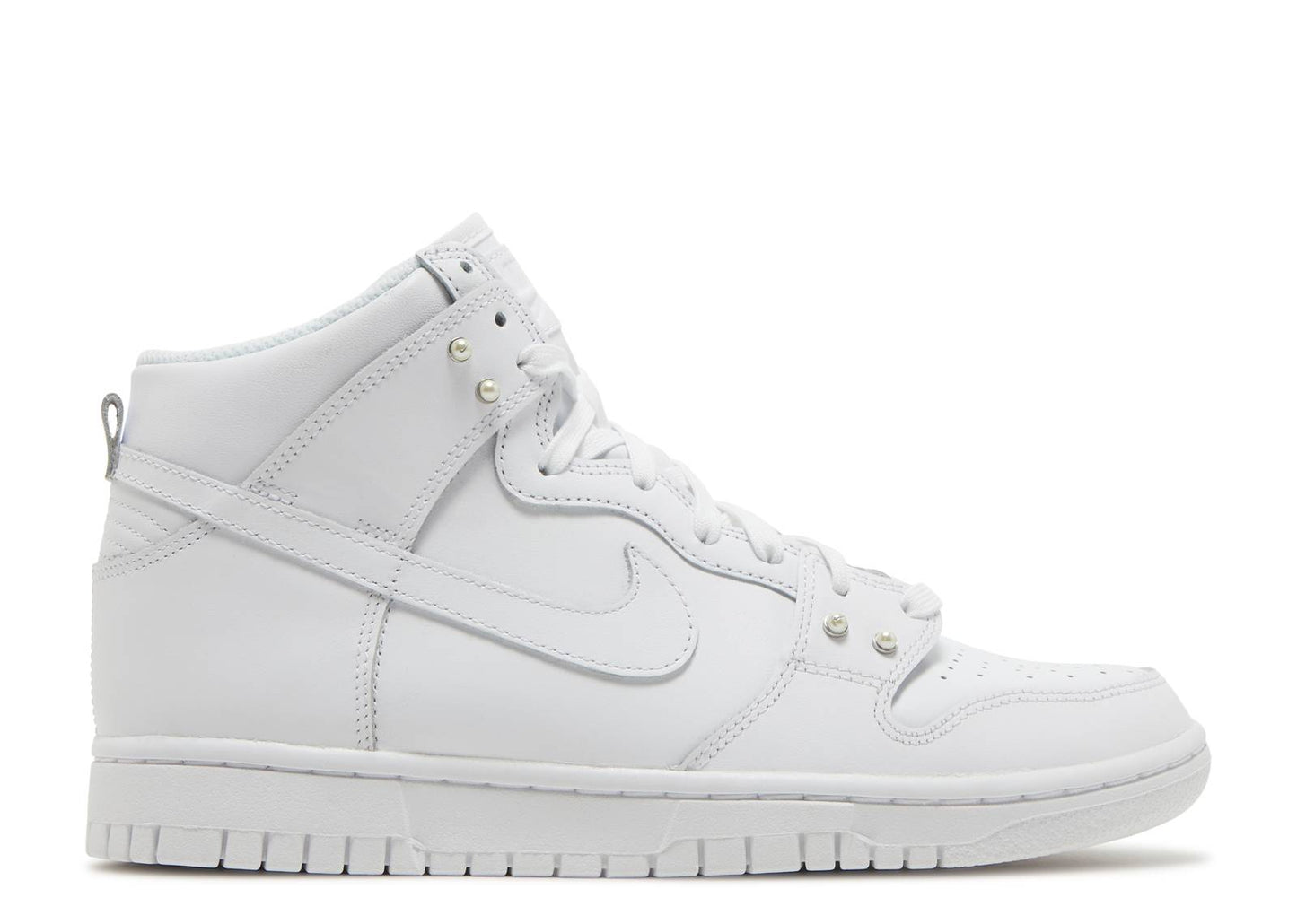 Wmns Dunk High SE Pearl White