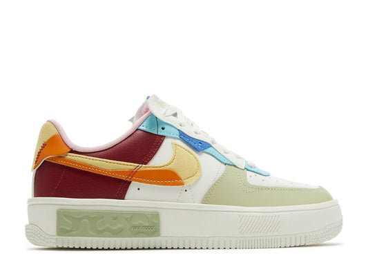 Wmns Air Force 1 Fontanka St. Petersburg Raves